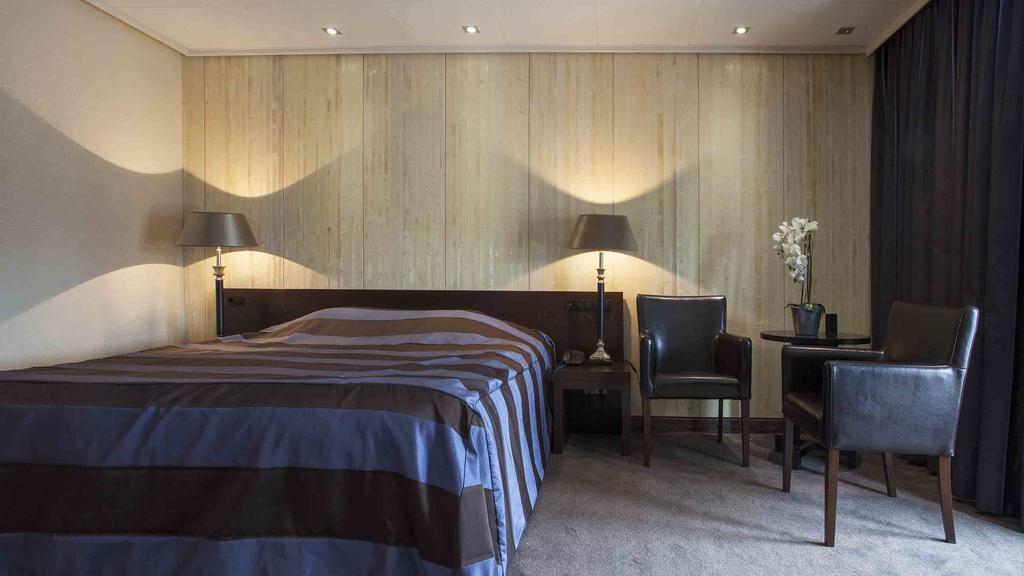 Hotel De Beurs Hoofddorp Kültér fotó